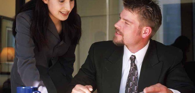 Competenze Chiave per la Digital Business Strategy nell'Era Moderna