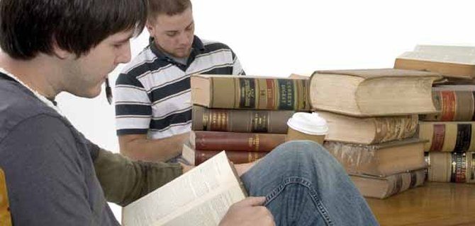 Come Prepararsi per il Master in Diritto Della Pubblica Amministrazione: Consigli e Risorse