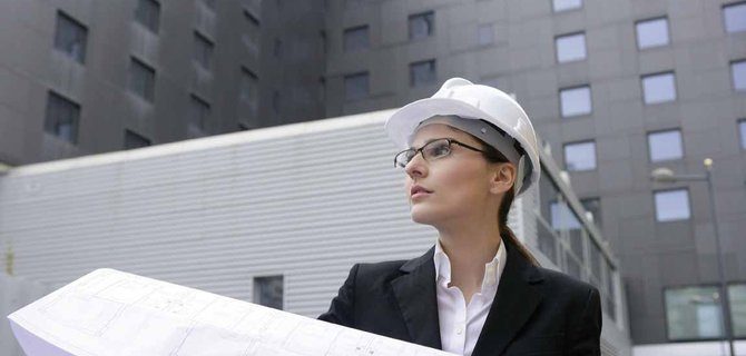 Tecnologie Avanzate nei Master di Architettura: Cosa Aspettarsi