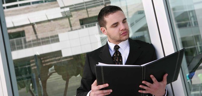 Dalla Letteratura alla Consulenza Linguistica: Le Professioni del Futuro