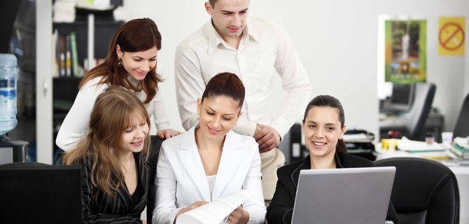 Tendenze Attuali nei Master in E-Business: Innovazione e Carriere