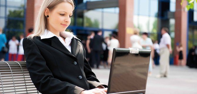 E-learning nei Master Universitari: Vantaggi e Opportunità per i Professionisti