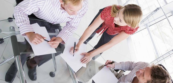 Dal brainstorming al portfolio: costruire una carriera di successo nella Creative Direction