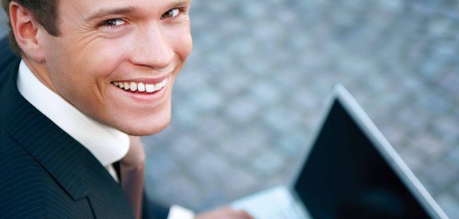 Sfide e Opportunità nel Mercato del Lavoro Post-Master: Il Ruolo Cruciale del Networking Professionale